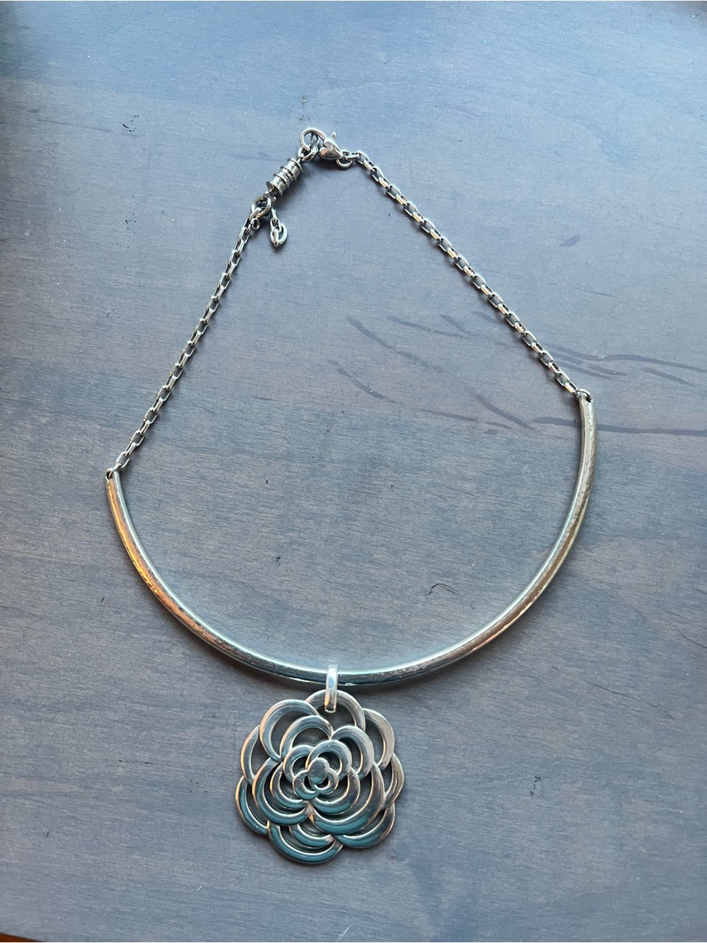Brighton Shiny Silver Cutout Rose Camellia Flower Hammered Collar Necklace EUC